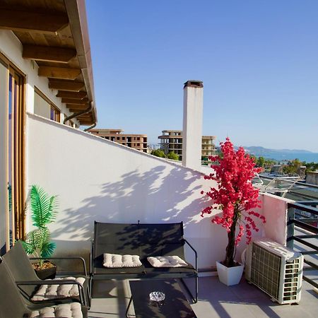 גולם Sea View Apartments מראה חיצוני תמונה