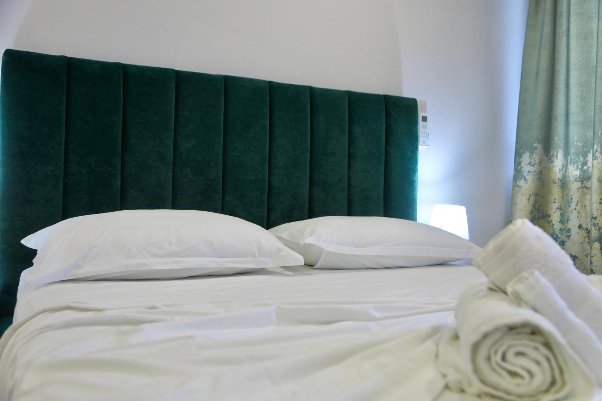 גולם Sea View Apartments מראה חיצוני תמונה
