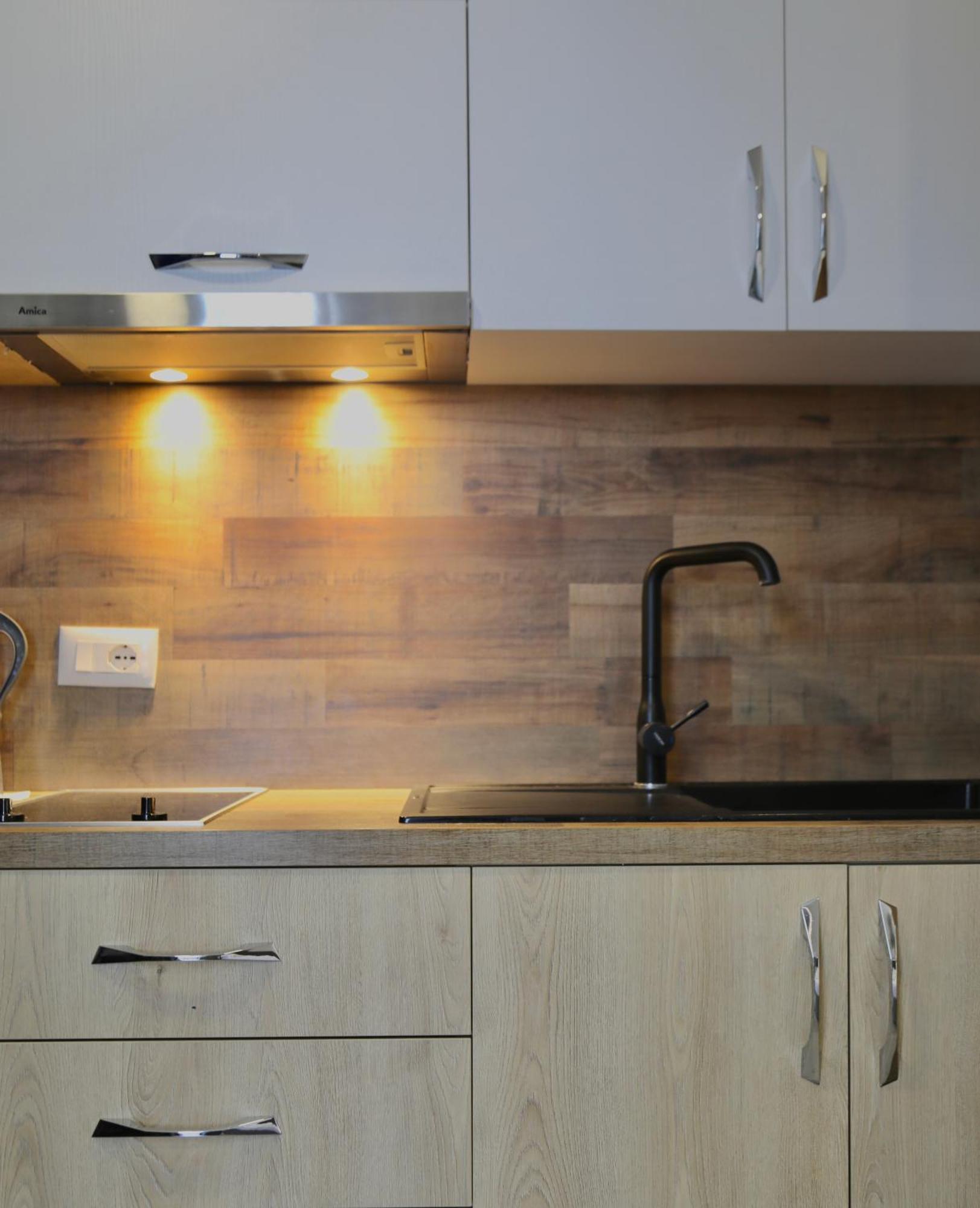 גולם Sea View Apartments מראה חיצוני תמונה
