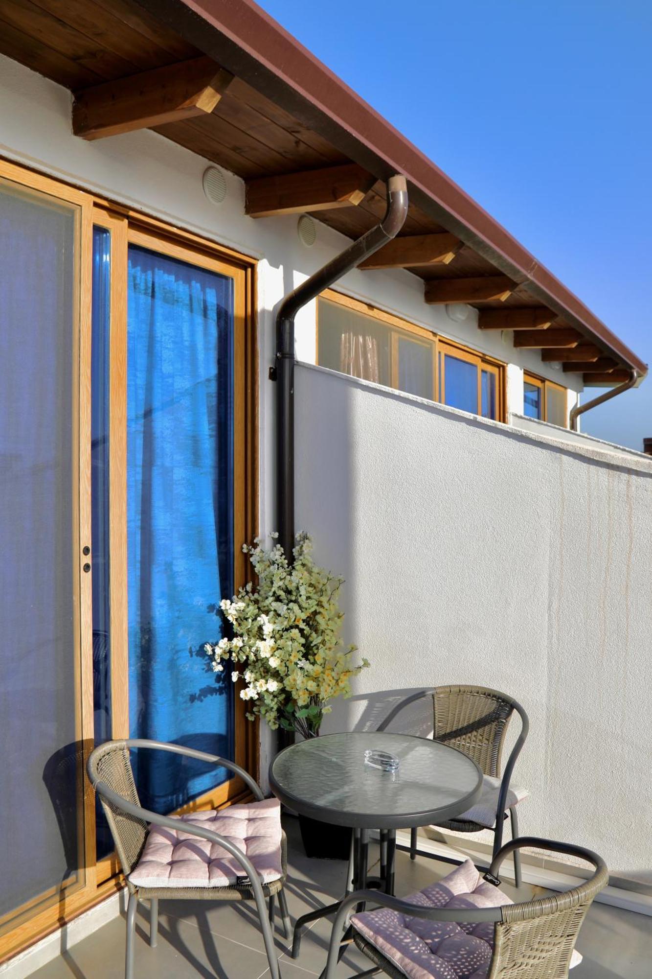 גולם Sea View Apartments מראה חיצוני תמונה