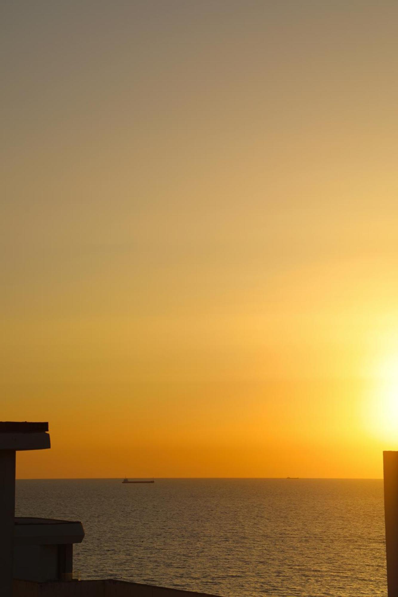 גולם Sea View Apartments מראה חיצוני תמונה
