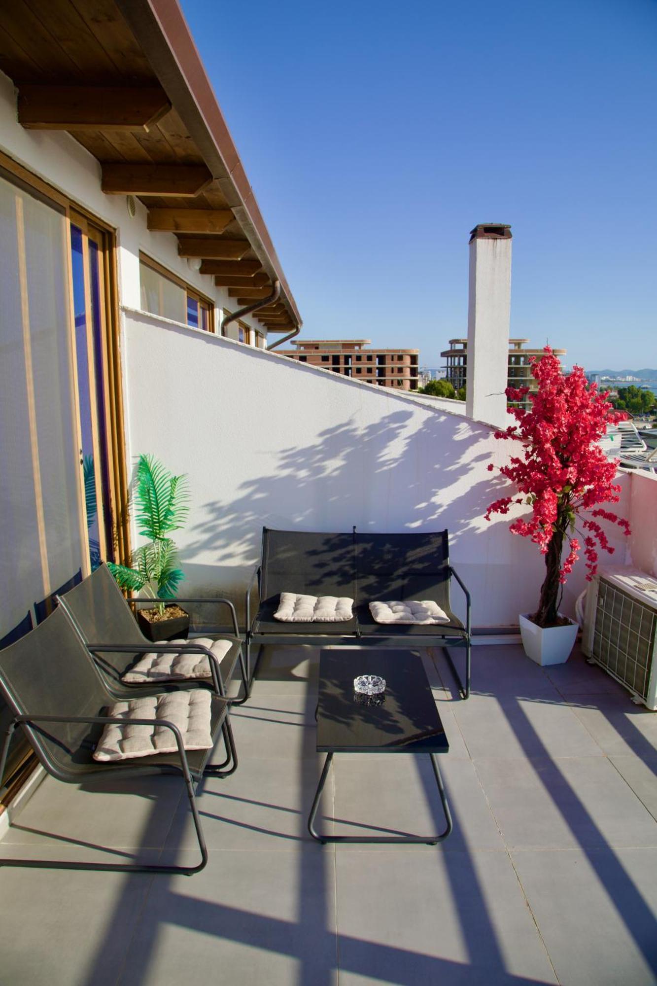 גולם Sea View Apartments מראה חיצוני תמונה